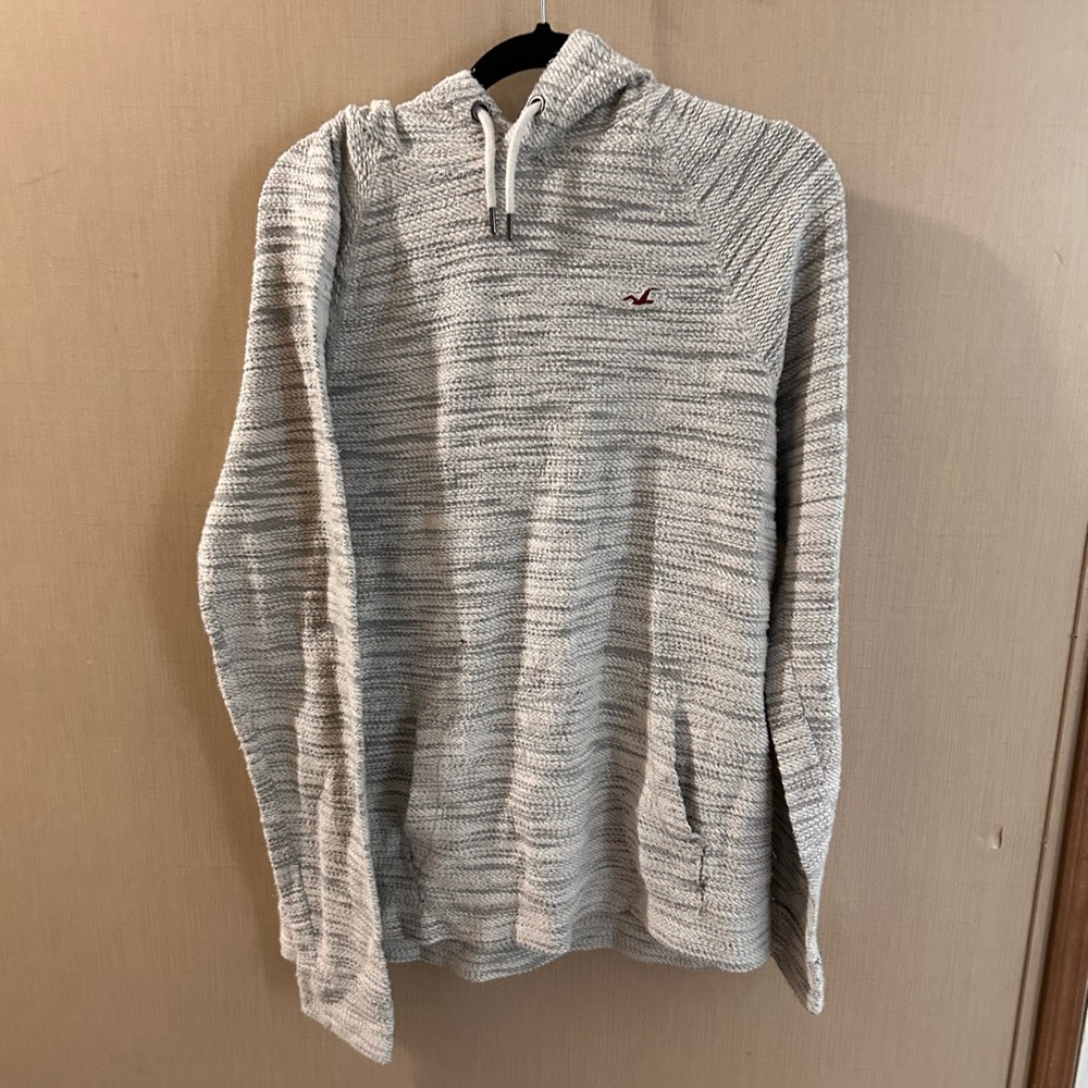 Hollister Men's Cream and Gray Hooded Sweater